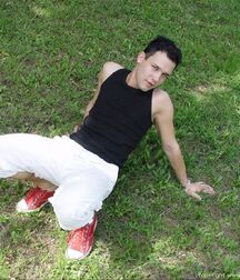 A  21 y.o. guy in a solo session outdoors boys porn 62b97dabac74e.jpg