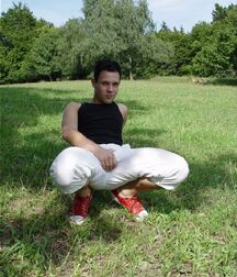 A  21 y.o. guy in a solo session outdoors boys porn 62b97db1f117e.jpg