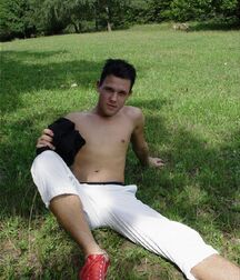 A  21 y.o. guy in a solo session outdoors boys porn 62b97dc836f11.jpg