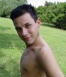 A  21 y.o. guy in a solo session outdoors boys porn 62b97dfb1f1f5.jpg