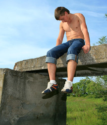 Cute teen boys porn Yura wanks & cums outdoors 62b9bcfb6e747.jpg