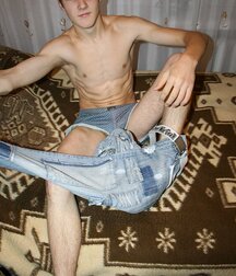 Cute guy Big Boys Porn Den shows & jerks off