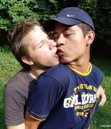 2 lads (Sven & Toby) have bareback sex outdoors boys porn 62bc769b0c8d1.jpg