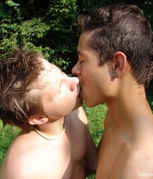 2 lads (Sven & Toby) have bareback sex outdoors boys porn 62bc76b8a142f.jpg