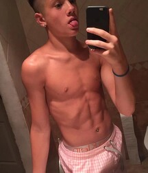 Mix of cute guys 62a15b5175368.jpeg