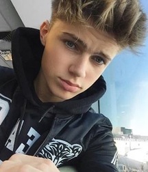 Handsome guys faces super cute twink tube 62b0dfce17848.jpeg