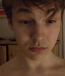 Rentboy- Random daydreams super twink tube 627b06387e177.jpeg