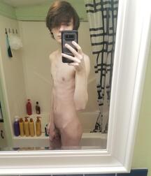 Rentboy- Random daydreams super twink tube 627b0648c35e4.jpeg