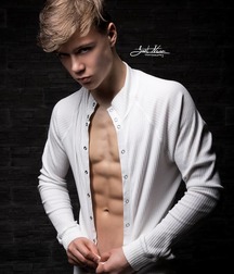 Proud of Our Abs Summer Free Twink Tube Mega Mix 627ee355668cd.jpg