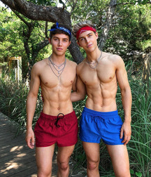 Proud of Our Abs Summer Free Twink Tube Mega Mix 627ee36d08570.jpg