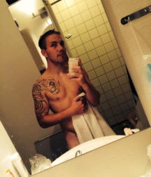 Danish Boy Big Cock Selfies Porn 62b10e8329301.png