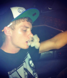 Smoking Twinks Tube Bad boys smoking weed. 62e3349a4f5e0.png