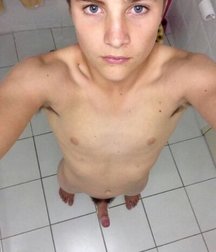 TTB_Selfies_I 5741cacbe5c26.jpg