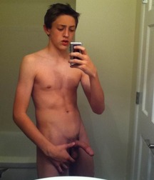 Selfies in pairs 574366fc903b5.jpg