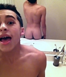 Selfies_Booties 5744892bbd0cd.jpg