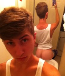 Selfies_Booties 574489334e1ad.jpg