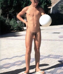 Charming handsome boys summer love heat porn 62f98f8ce96a9.jpg