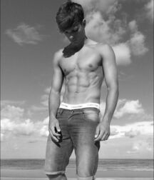 Shirtless Lads Twink Tube Young bodies of slender fit lads 62ed3247d5dce.jpg