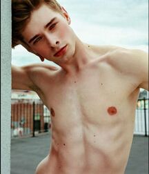 Boys and their Hair Twink Tube 62ee4befad908.jpg