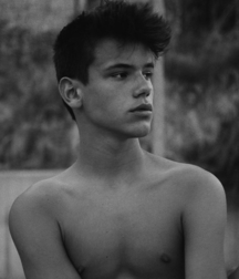 IG Model Santi Nebot Twink Tube Guys 62fcf27a35105.png