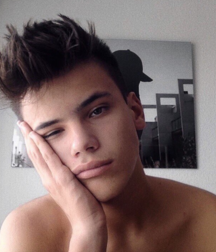 IG Model Santi Nebot Twink Tube Guys 62fcf3457d705.png