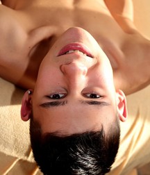 Elli 5de40b22cbed6.jpg