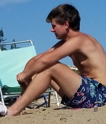 Awesome flip flops feet twink tube 61bc3bbc5a233.jpg