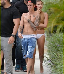 Justin twink tube beach 628c6824b0a04.jpg