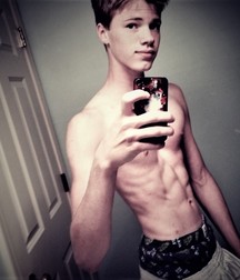 TEENS SELFIES 5a283ad086d59.jpg