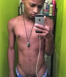 TEENS SELFIES 5a283ae903361.jpg