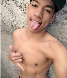TEENS SELFIES 3 5a37c66f93c7e.jpg