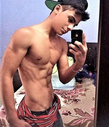 TEENS SELFIES 4 5a3aa2f5c04df.jpg