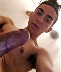 TEENS SELFIES 12 5a4cc468a1a5d.jpg