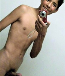 TEENS SELFIES 15 5a529729ad468.jpg