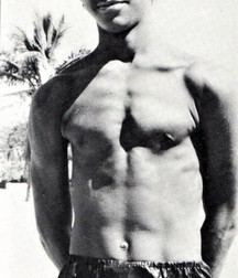 TEEN BOYS POSING 5a99a93d7bd0d.jpg
