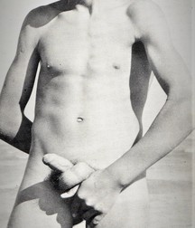 MORE TEEN BOYS POSING 5a9b170a450ec.jpg