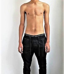 HANDSOME DARK SKINNED TEENS 5aad54fa76bb3.jpg