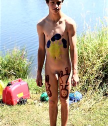 TEENS BEING TEENS 5aae4e3567fe7.jpg