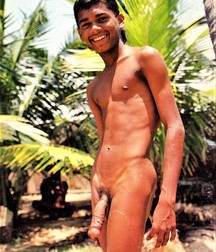 TEENS SHOWING OFF 5aaeafc91a2bb.jpg