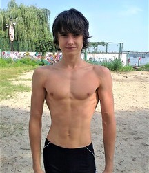 TEENS SHOWING OFF 5aaeafcd5f815.jpg