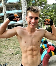 BEST TEENS 5ab55a1251066.jpg