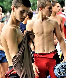 COLORFUL TEENS 4 5b103d0fe0e52.jpg