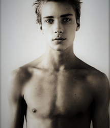 COLORFUL TEENS 10 5b51f055d88f9.png