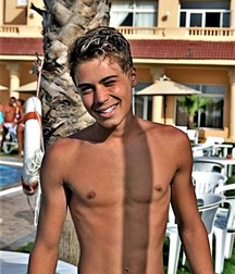 COLORFUL TEENS 13 5b78584ea58e2.jpg