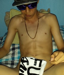 MY FRIEND 20 YEARS MODEL  5866958f1ce5e.jpg