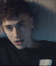 Olly Alexander 57da077a4f296.jpg