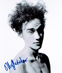 Olly Alexander 57da0781392f9.jpg