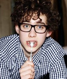 Olly Alexander 57da0783c206f.jpg