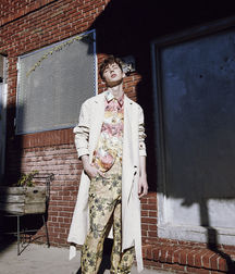 Troye Sivan Mellet 5889b832d8bbf.jpg