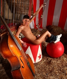 Amico At the Circus 5c01ecbf52cf2.jpg